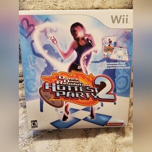 SEALED! Dance Dance Revolution DDR Hottest Party 2 (Nintendo Wii) W/ Mat New